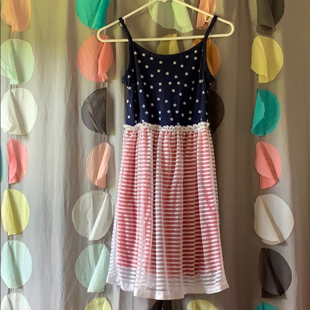Flowy tank top dress perfect for Fourth of July!💘